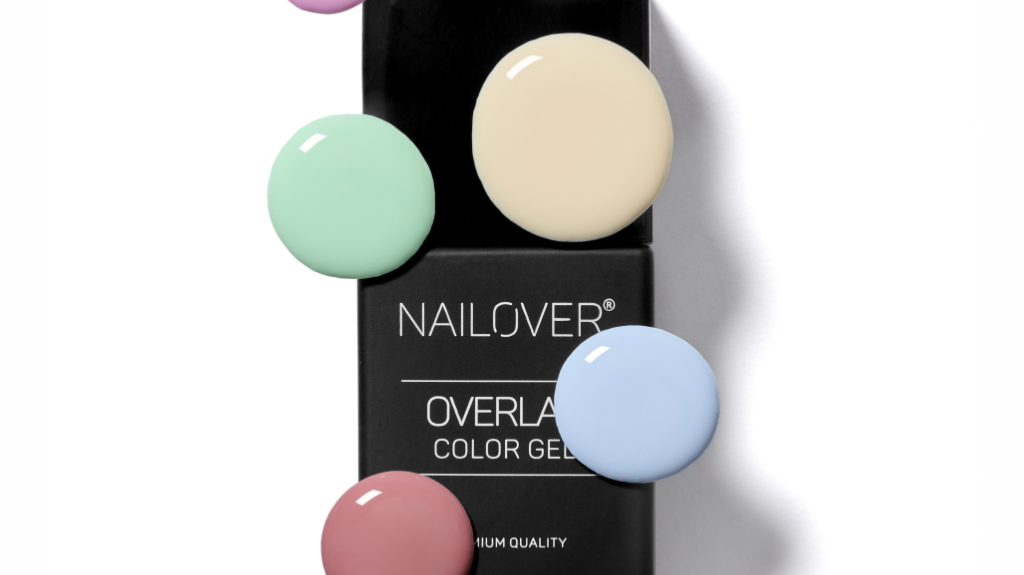 Tendenze Nails Primavera 2026: i colori che vedremo ovunque