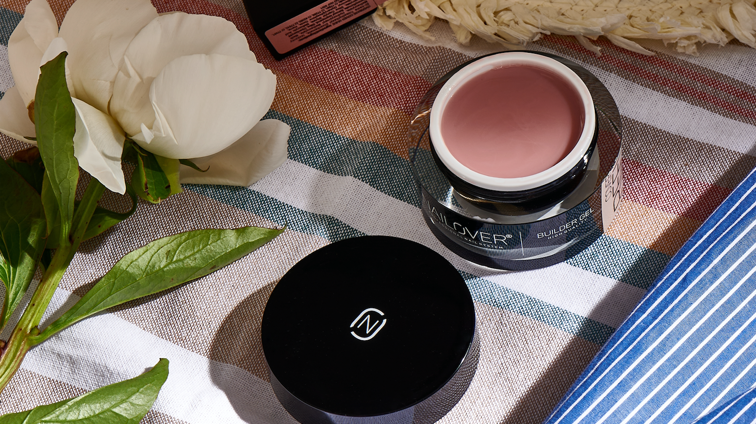 Cerchi un builder gel perfetto?